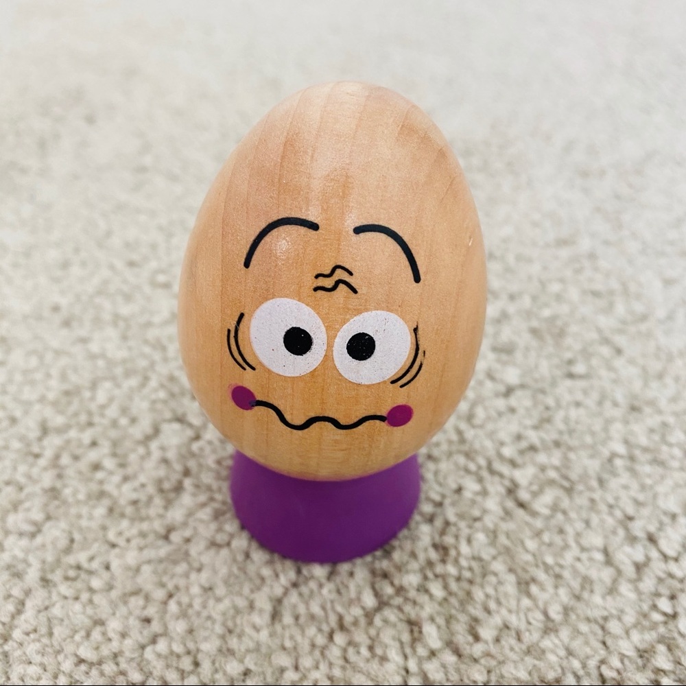 HAPE • Eggspressions Wooden Learning Toy + Book - Picture 11 of 14
